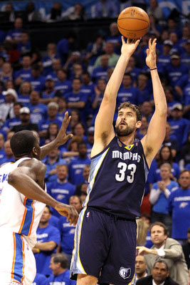 迫使他仓促 迫使他仓促