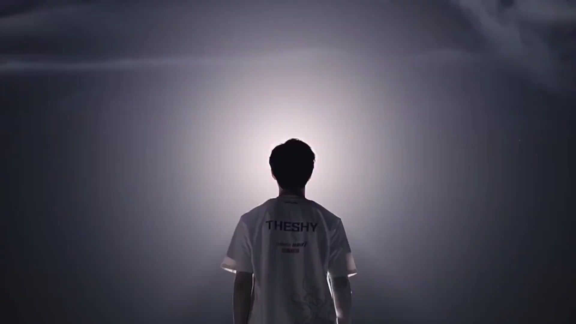 突进还是边 突进还是边