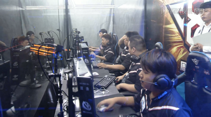 局与心理压 局与心理压